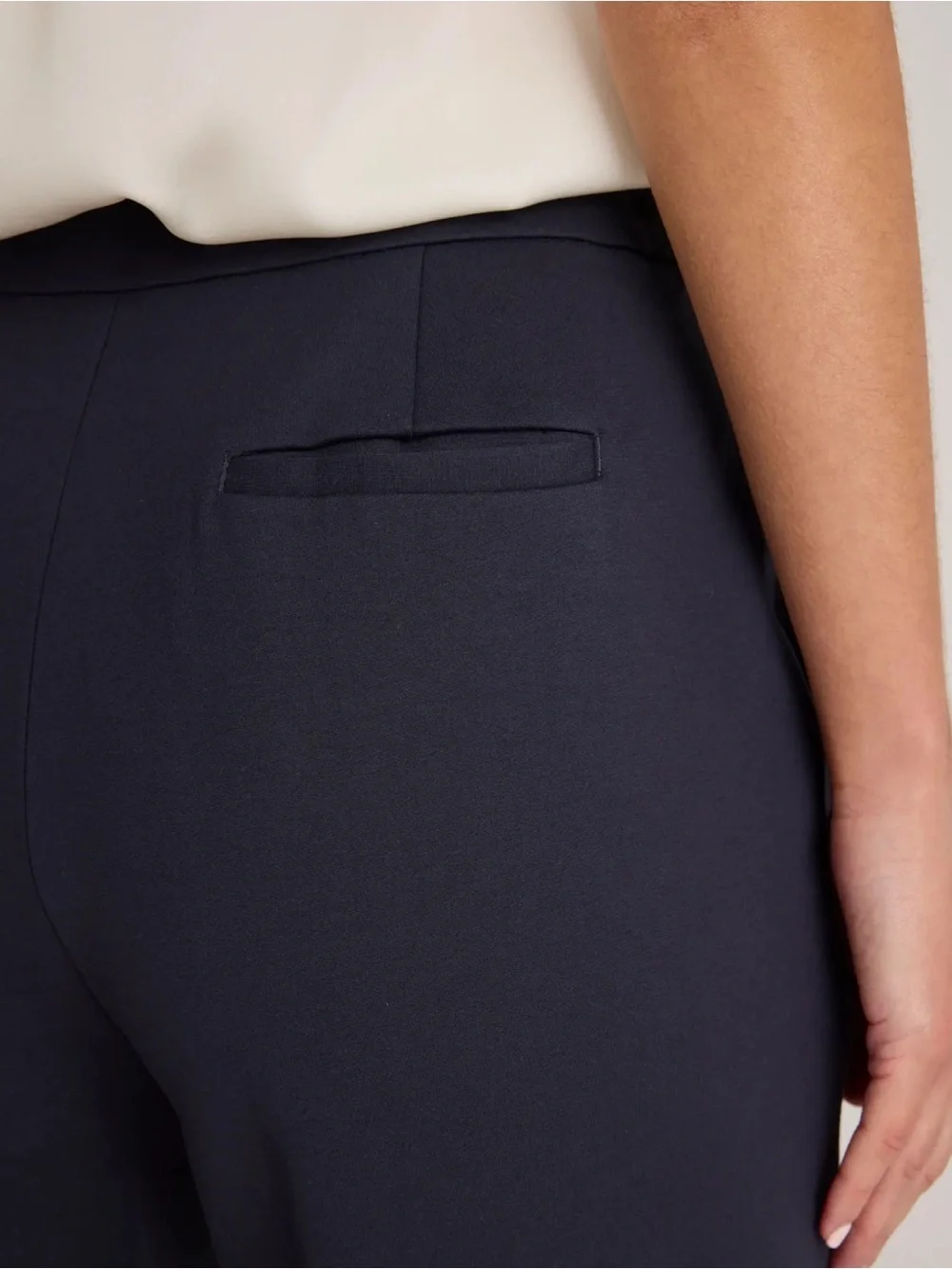 Quince Ultra-Stretch Ponte Trouser Pants in Navy Blue